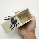 Spider Box with Fake Insects – Perfect Prank Gift for All Occasions